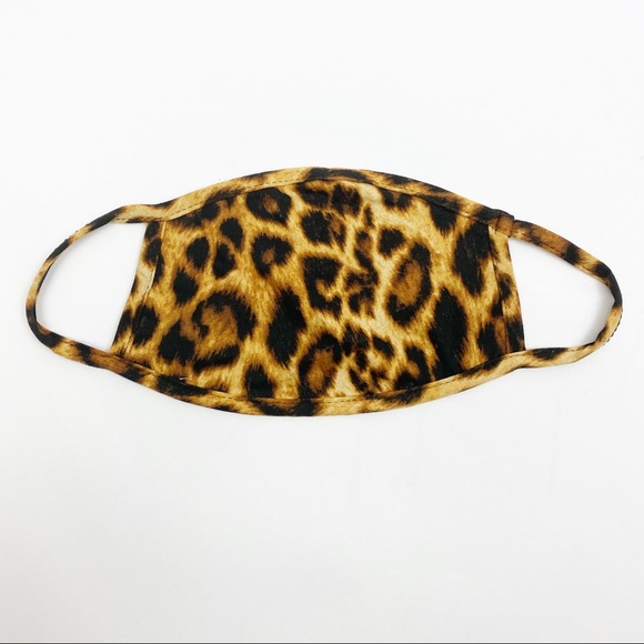 Face Masks Set of Four Multicolor Adult Reusable Cloth Masks - Picture 8 of 11